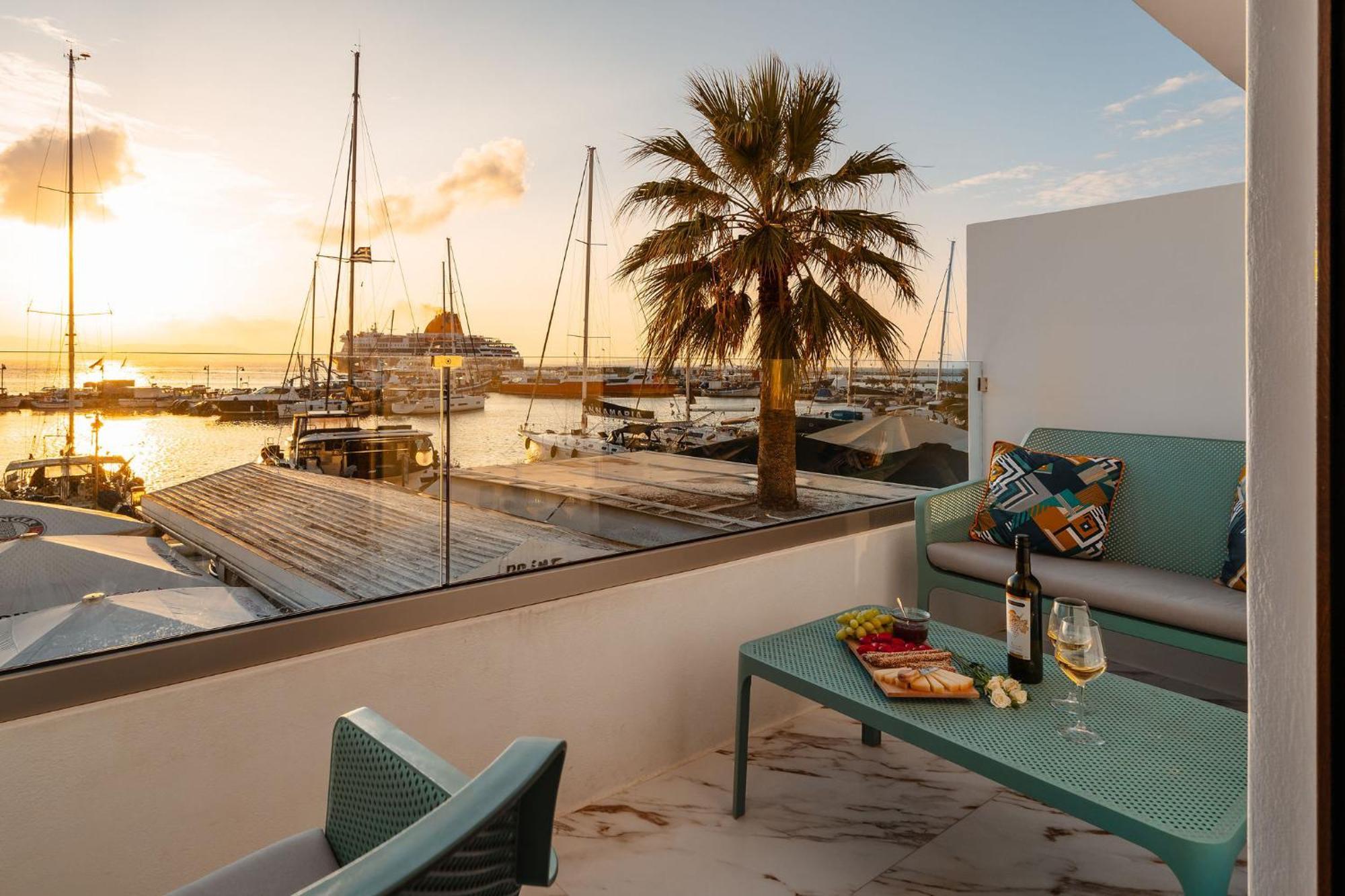 Infinity View Apartment Naxos City Екстер'єр фото